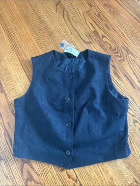 NWT express vest